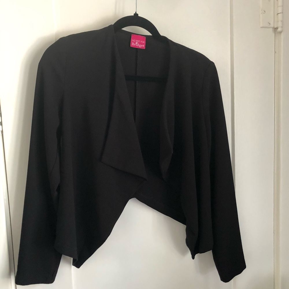Black Crop Jacket with Structured Shoulder